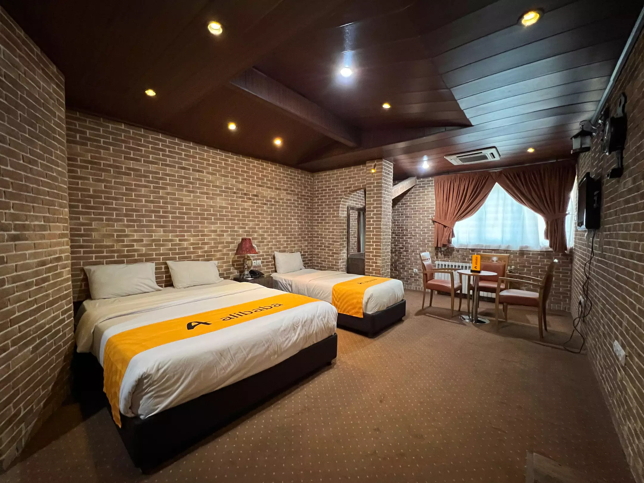 هتل ستارگان شیراز